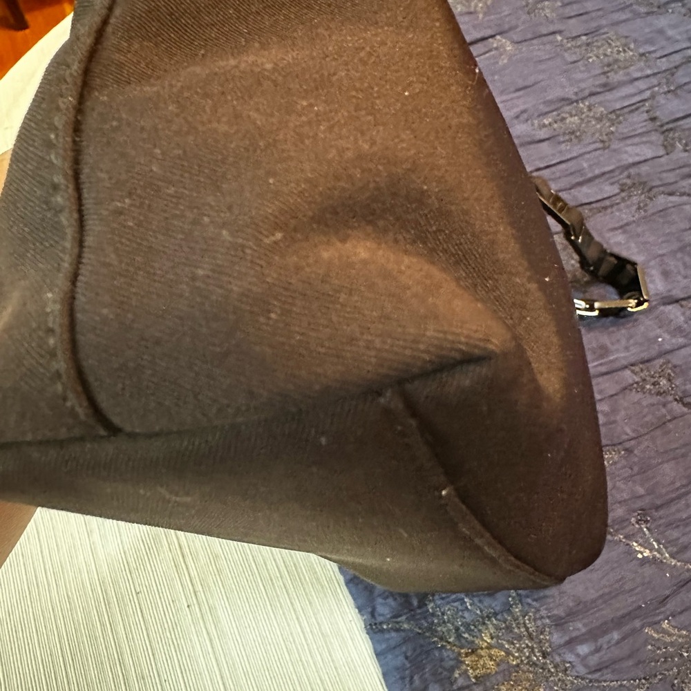 Black Ferragamo Fine Gauge Canvas Shoulder Bag. EUC. - Picture 8 of 15